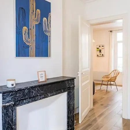 La Panacee, T3, Centre Historique Apartment